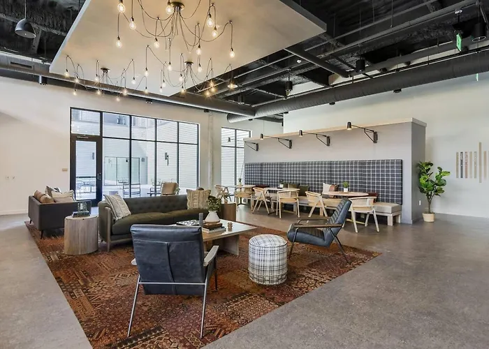 Apartment Cozy Apt+gym+ev+free Onsite Parking+near Upmc